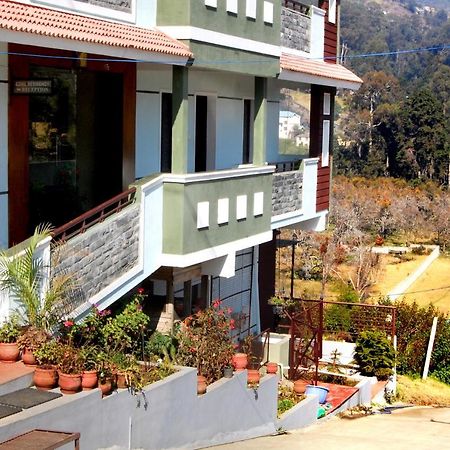 Ezhil Residency Hotell Kodaikanal Exteriör bild
