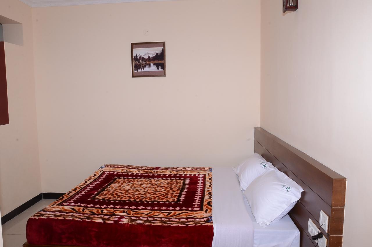 Ezhil Residency Hotell Kodaikanal Exteriör bild