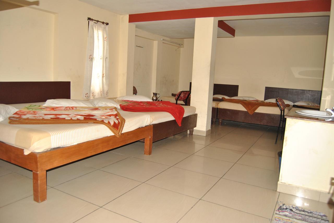 Ezhil Residency Hotell Kodaikanal Exteriör bild