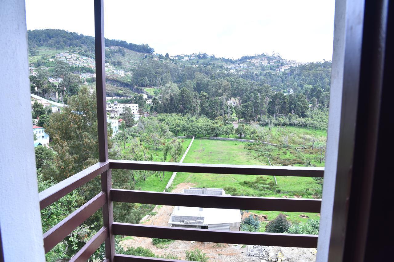 Ezhil Residency Hotell Kodaikanal Exteriör bild