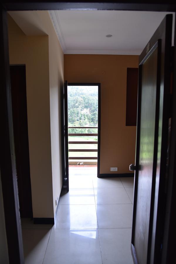 Ezhil Residency Hotell Kodaikanal Exteriör bild