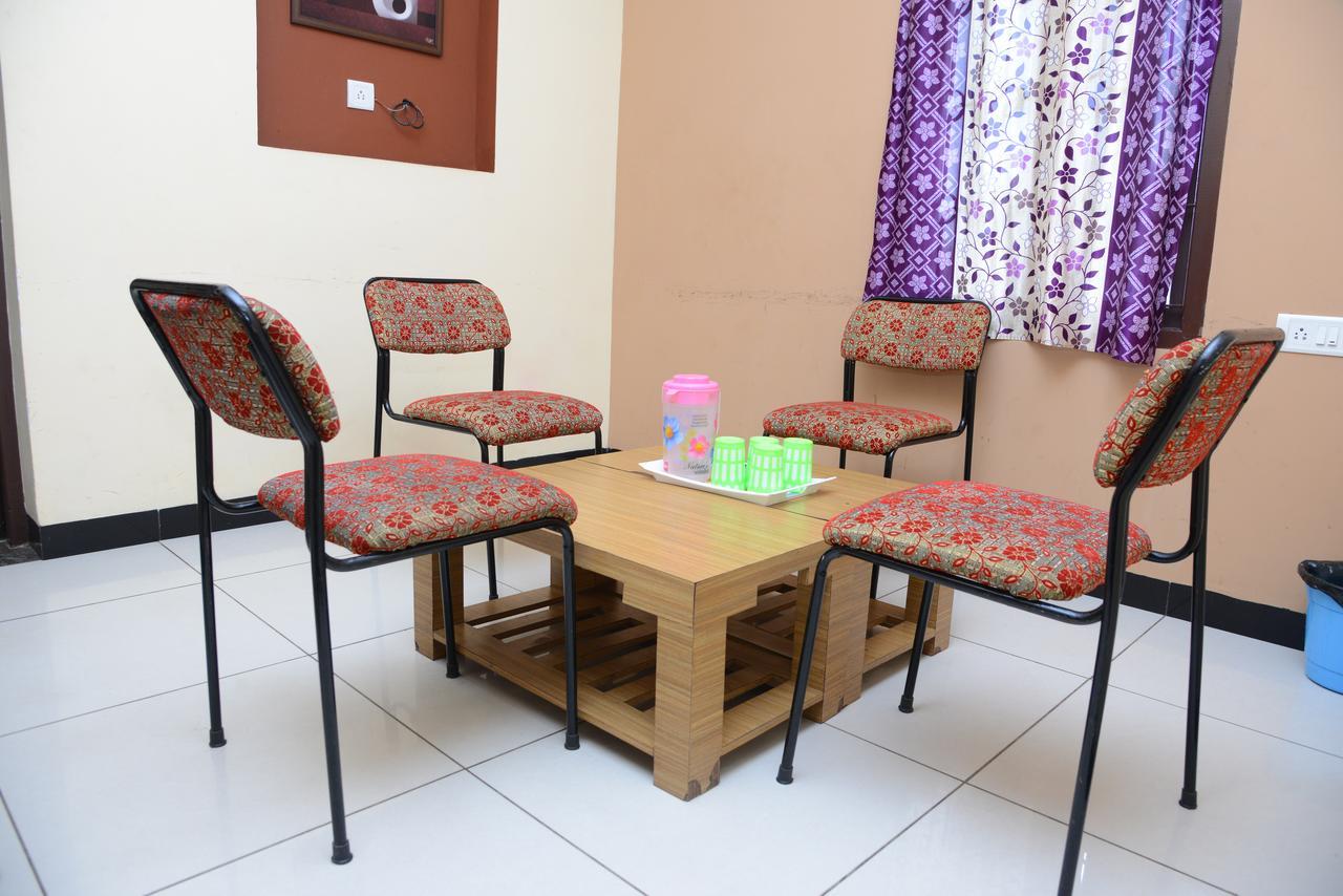 Ezhil Residency Hotell Kodaikanal Exteriör bild