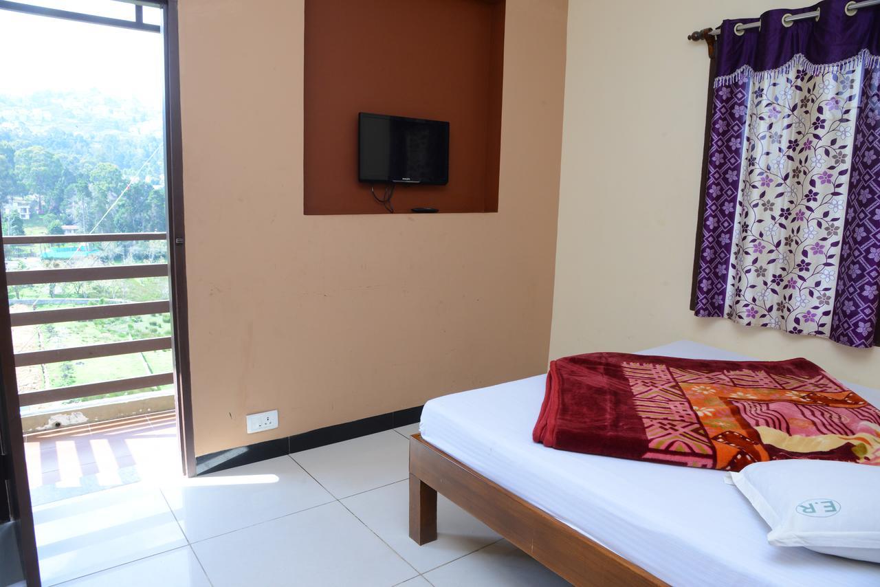 Ezhil Residency Hotell Kodaikanal Exteriör bild