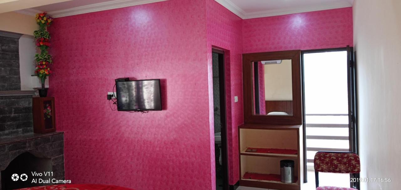 Ezhil Residency Hotell Kodaikanal Exteriör bild